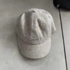 グレーキャップ刺繍ロゴ付き