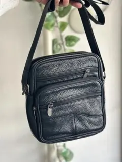 ショルダーバッグ メンズ PUレザー 多収納 ミニバッグ ブラック 斜め掛け