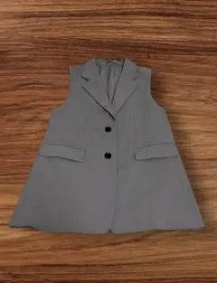 GU グレー ベスト　☆お値下げ