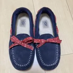 Item thumbnail for item 843b8364-a4c6-42c8-8ff5-107f539698a1