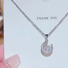 ダンシングストーン　ジルコニア　揺れる　シルバー　月　韓国　一粒　ネックレス
