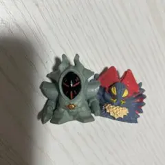 クイーンモネラ　ディスフェンサーウルトラマン怪獣ソフビ 指人形