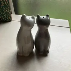 KALDI 猫の日限定 猫型ソルト＆ペッパー入れ 2個セット 未使用　即購入可のサムネイル