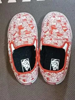 VANSのSLIP-ER RED LOGOスリッポン