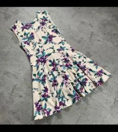 美品★スナイデルsnidelノースリーブ花柄ひざ丈ワンピース可愛い