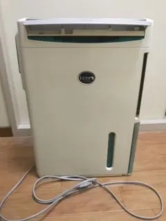 東芝 TOSHIBA 除湿機 RAD-80DMX(L) パワフルスリム 8L - メルカリ