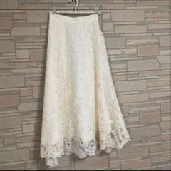 ノエラ　レース フレアスカート ホワイト ロング丈のサムネイル