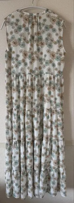 花柄ノースリーブロングワンピース　ポール&ジョー