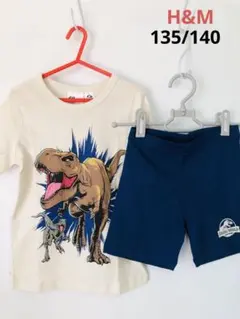 H&M大人気★ジュラシックワールド恐竜半袖パジャマ135/140★