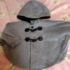 コムサベビーキッズサイズ80-90cmポンチョコートアウターグレーモノトーン