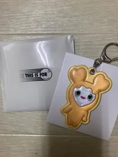 TWICEラブリー ランダムキーホルダー(ジヒョ)
