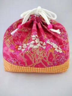 お弁当袋（リバティプリントの花柄とオレンジのギンガムチェック)