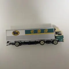 クロネコヤマト　トラック　ミニカー　トミカのサムネイル