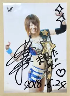 スターダム 直筆サイン入り ポートレート 岩谷麻優 STARDOM ①