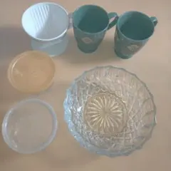 G⑦ 透明ガラスボウルと緑カップ陶器 コーヒーソーサーのサムネイル