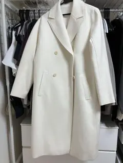 Theory luxe アイボリーロングコート　中古