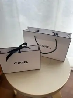 neko CHANEL ギフトボックス（小サイズ）とショップ袋（小サイズ） neko CHANEL ギフトボックス（小サイズ）とショップ袋（小サイズ