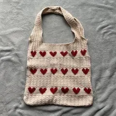 ハート模様のニットトートバッグ