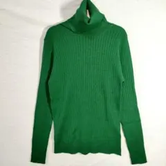 タートルネック リブニット グリーン 柔らか素材 ロングネック 差し色