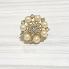 ブローチ パール ストーン ゴールド フラワーモチーフ