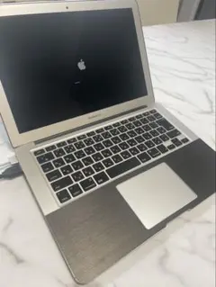 【訳あり格安】MacBook Air 2015 / 8GB / マウス・充電器付