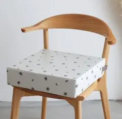 【新品未使用】PUPPAPUPO お食事クッション