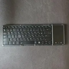 Omikamo 折りたたみ式ワイヤレスキーボード マルチペアリング タッチパッド