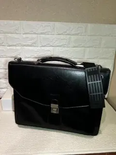 【美品】GALLOTTI ビジネスバッグ ブラック 革