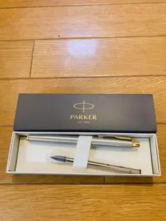 パーカーParker シルバーボールペン シャーペン 皮レザーケース付き