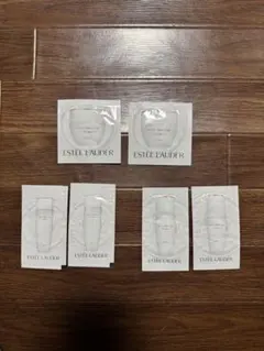 エスティ　ローダー　試供品