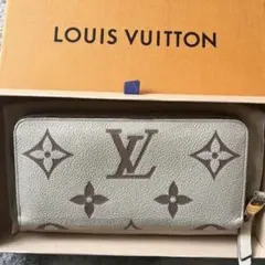 LOUIS VUITTON 長財布