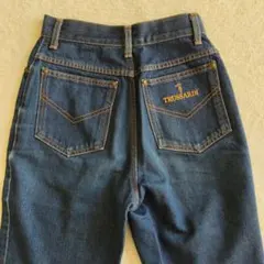 Item thumbnail for item e6d55231-f3e9-4e05-83aa-35d20a049281