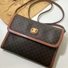 【極美品】セリーヌ 2way ショルダーバッグ トリオンフ金具 クラッチバッグ