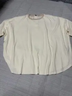 tricot tricotトリコテクリーム色ラウンドネックTシャツ七分袖Mサイズ