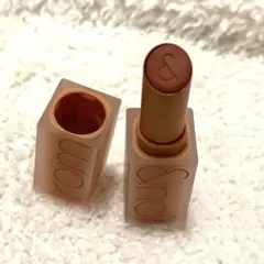 rom&nd ゼロマットリップスティック Smoked Beigeのサムネイル