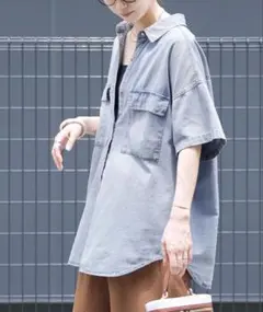 新品　タグ付き　半袖デニムシャツのサムネイル