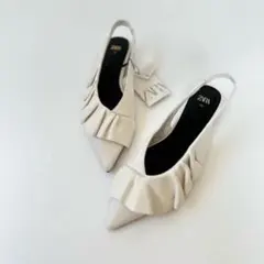 ZARA　レザースリングバック バレエフラットシューズ フリル　38 24cmのサムネイル