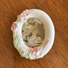 フォトフレーム　　8.5×8.3×2cm