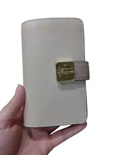 Item thumbnail for item c94202fc-9019-49d9-b7b1-80da251adf29