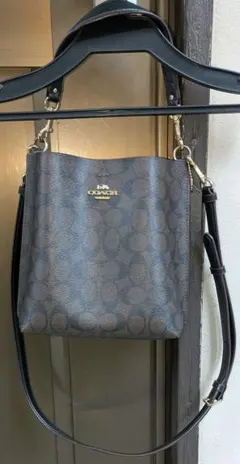 COACH　コーチ　バケツ　バッグ　シグネチャー　斜めがけ