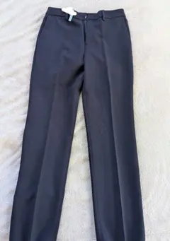 ユニクロ　感動パンツ スリムストレート　紺 ネイビー　64サイズ