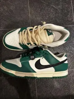 Nike Dunk Low SE Pale Ivory/Malachite