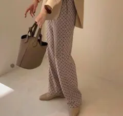 Amiur　ジャガードニットパンツ　Sサイズのサムネイル