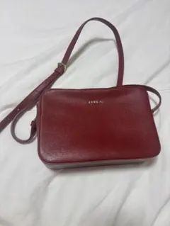 FURLA フルラ　ショルダーバッグ　カメラバッグ　レッド