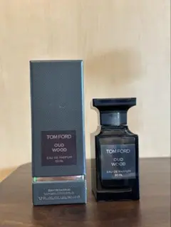 TOM FORD トムフォード ウードウッド オードパルファム 50ml 香水のサムネイル