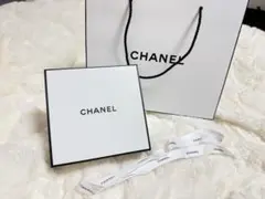 CHANEL ギフトボックスとリボンセット