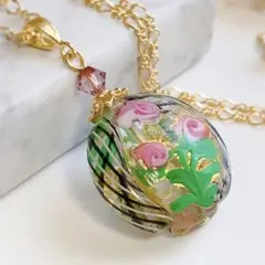 ベネチアガラス フィリグラーナ ローズ×ブラック ネックレス ベネチアンガラス