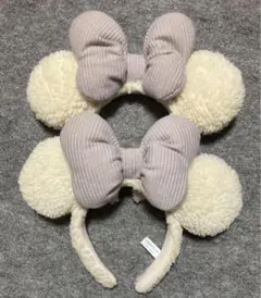 ディズニー カチューシャ　もこもこ　ボア　ミニー グレー　 オフホワイト　2つ