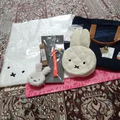 Miffy StudioCLIPコラボ バッグ、小物セットのサムネイル