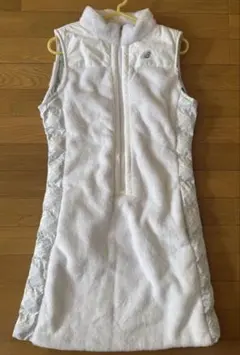 New Balance フリースジップアップワンピース　防寒